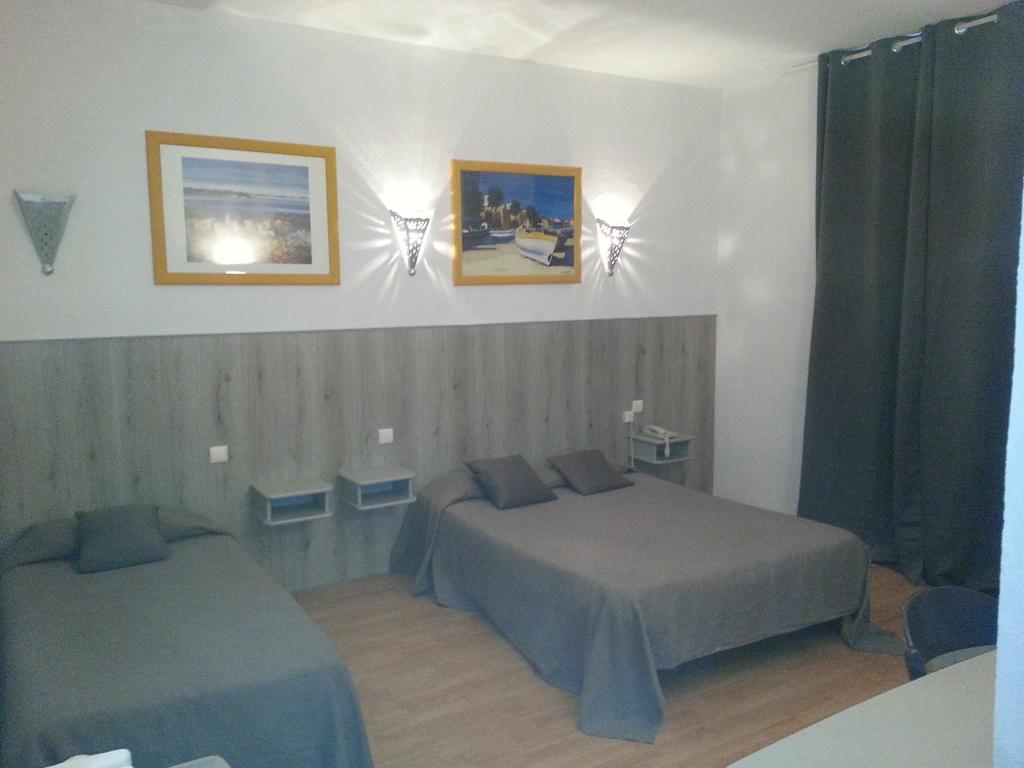 Hotel Univers Bastia  Exteriör bild